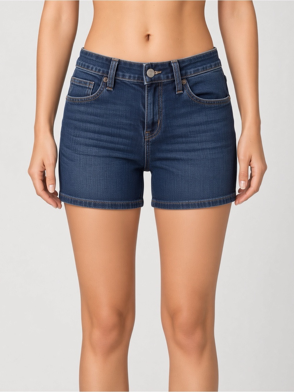 LEVI’s Mid rise denim shorts size 27 NEW w/o tags